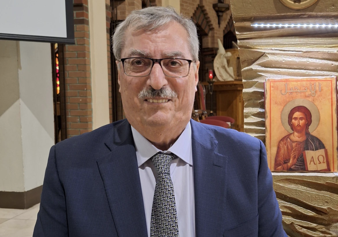 Sami Aoun, professeur et politologue en entrevue pour la Revue Notre-Dame-du-Cap